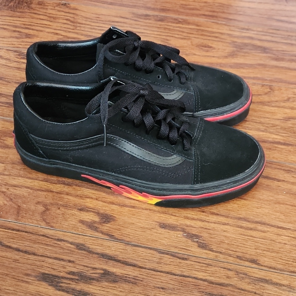 Vans Old School Black Suede Flame Low Top Sneakers - Picture 2 of 5